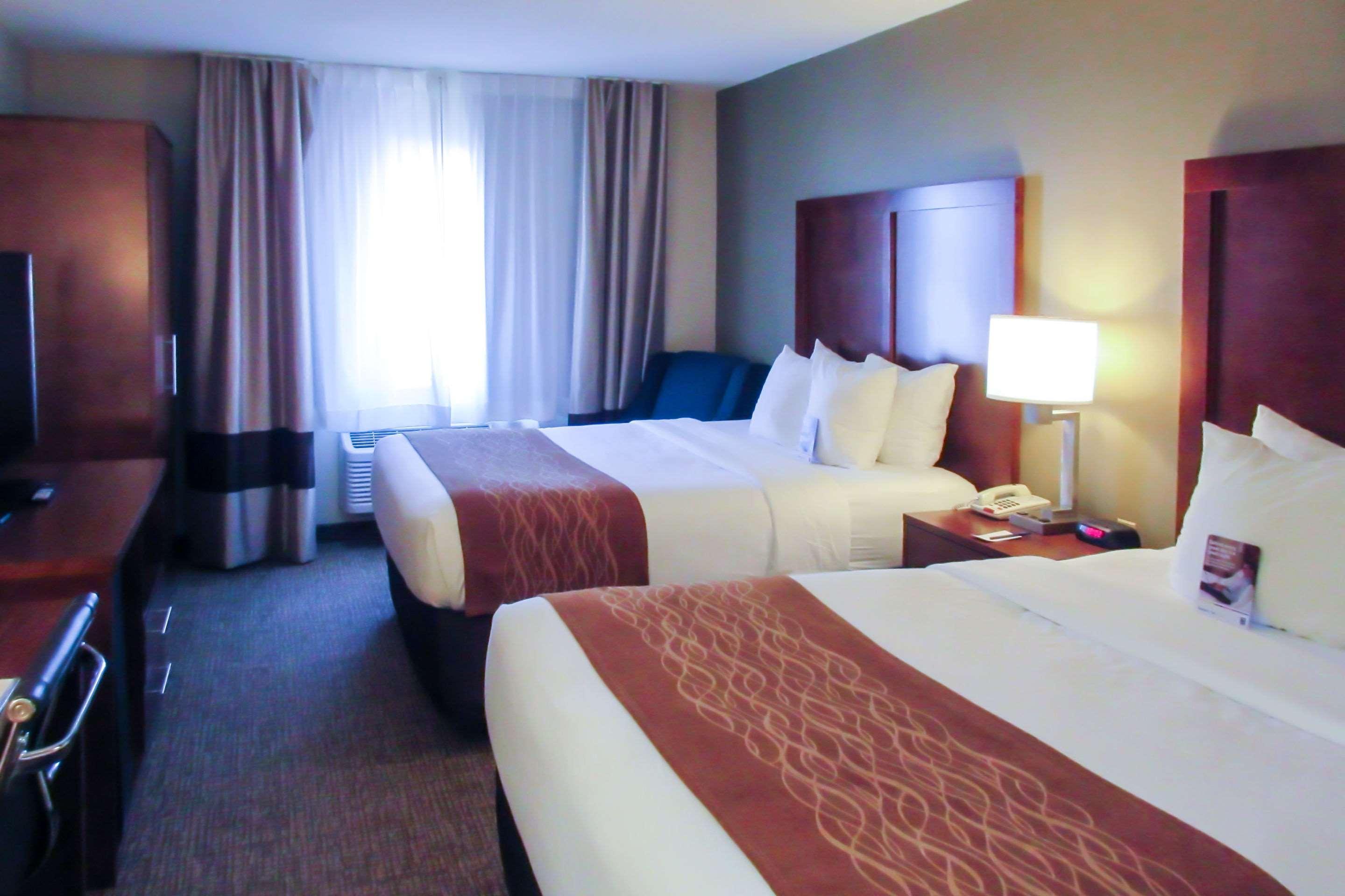 Comfort Inn & Suites Wilkes Barre - Arena Exteriör bild