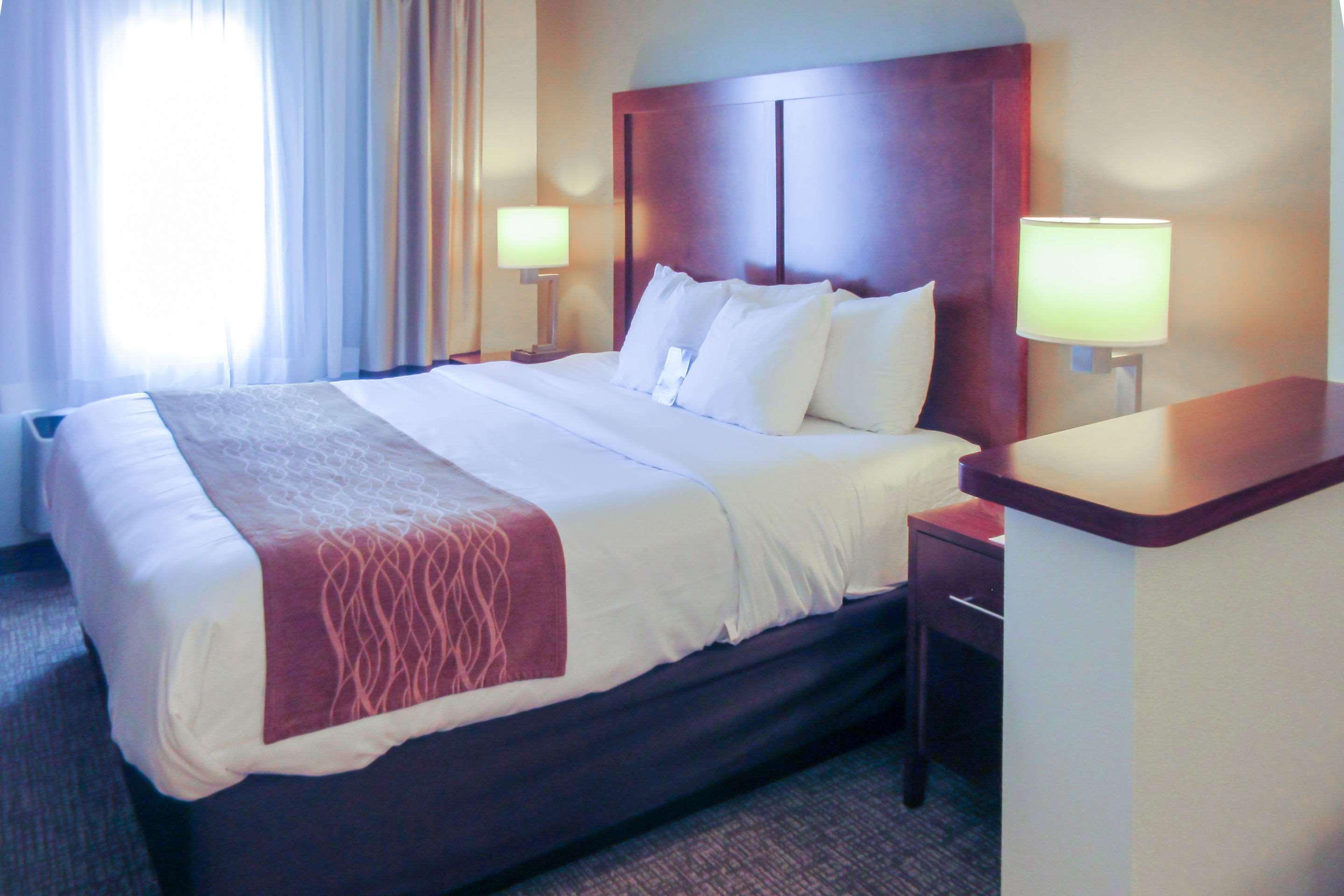 Comfort Inn & Suites Wilkes Barre - Arena Exteriör bild