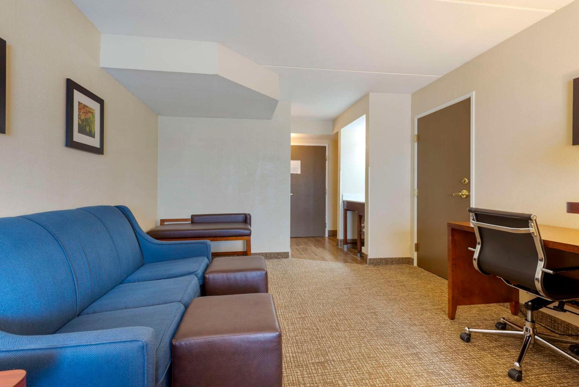 Comfort Inn & Suites Wilkes Barre - Arena Exteriör bild