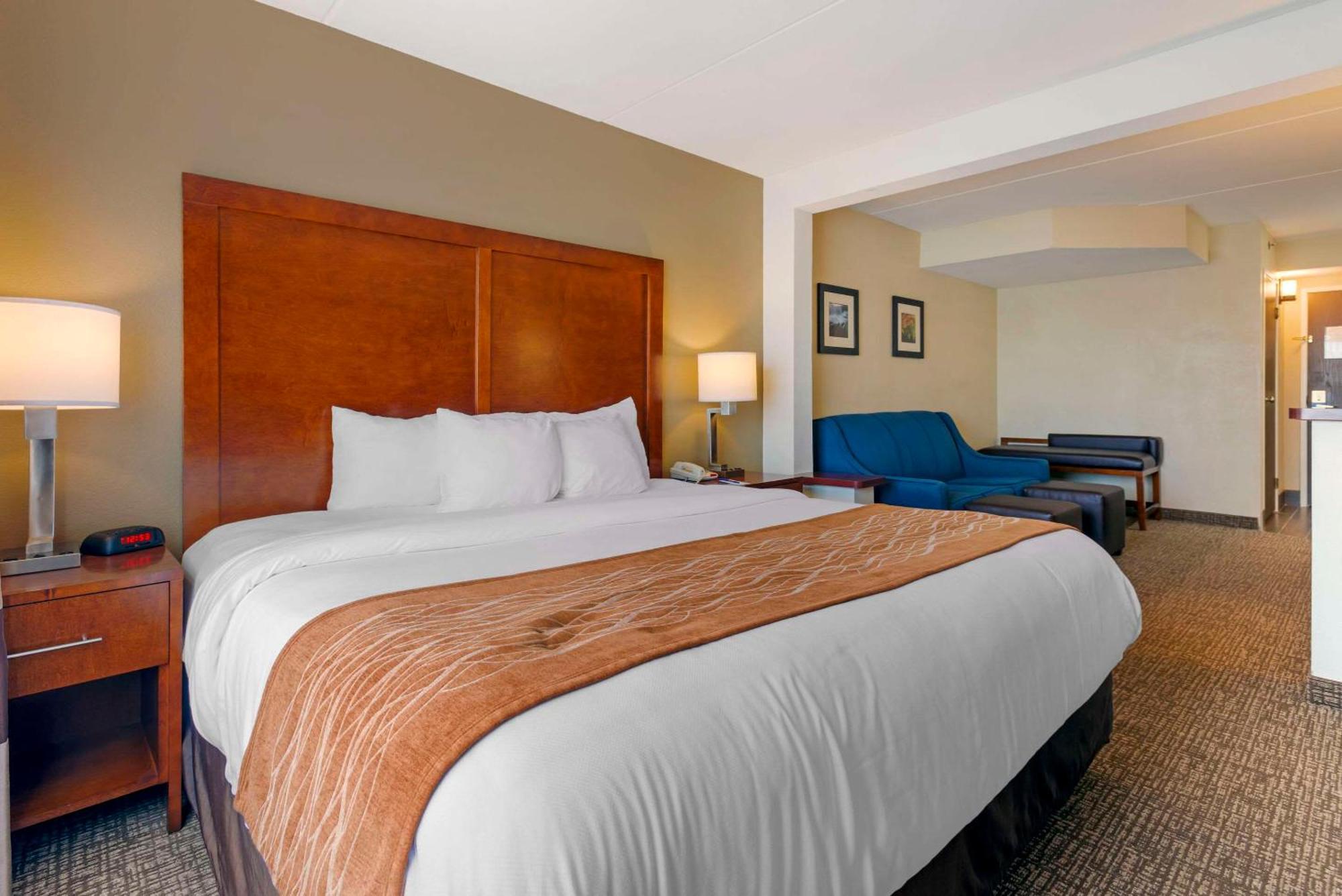 Comfort Inn & Suites Wilkes Barre - Arena Exteriör bild