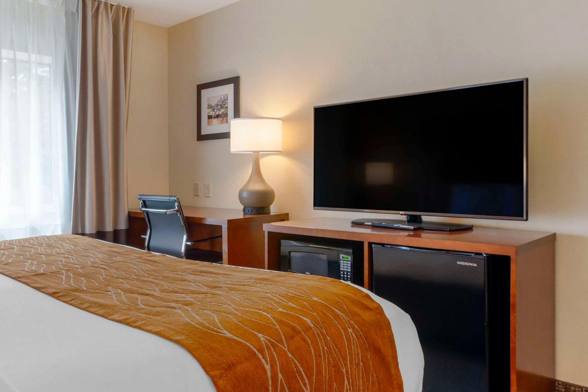 Comfort Inn & Suites Wilkes Barre - Arena Exteriör bild