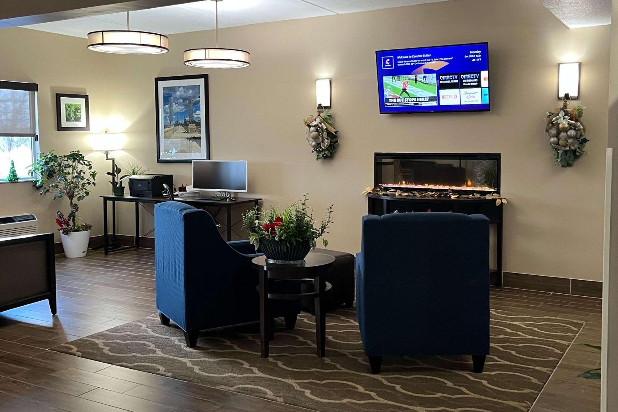 Comfort Inn & Suites Wilkes Barre - Arena Exteriör bild